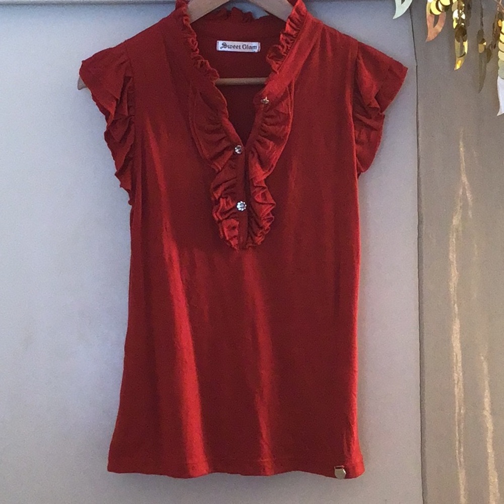 Argentinian💄💋red ruffles💎bling.